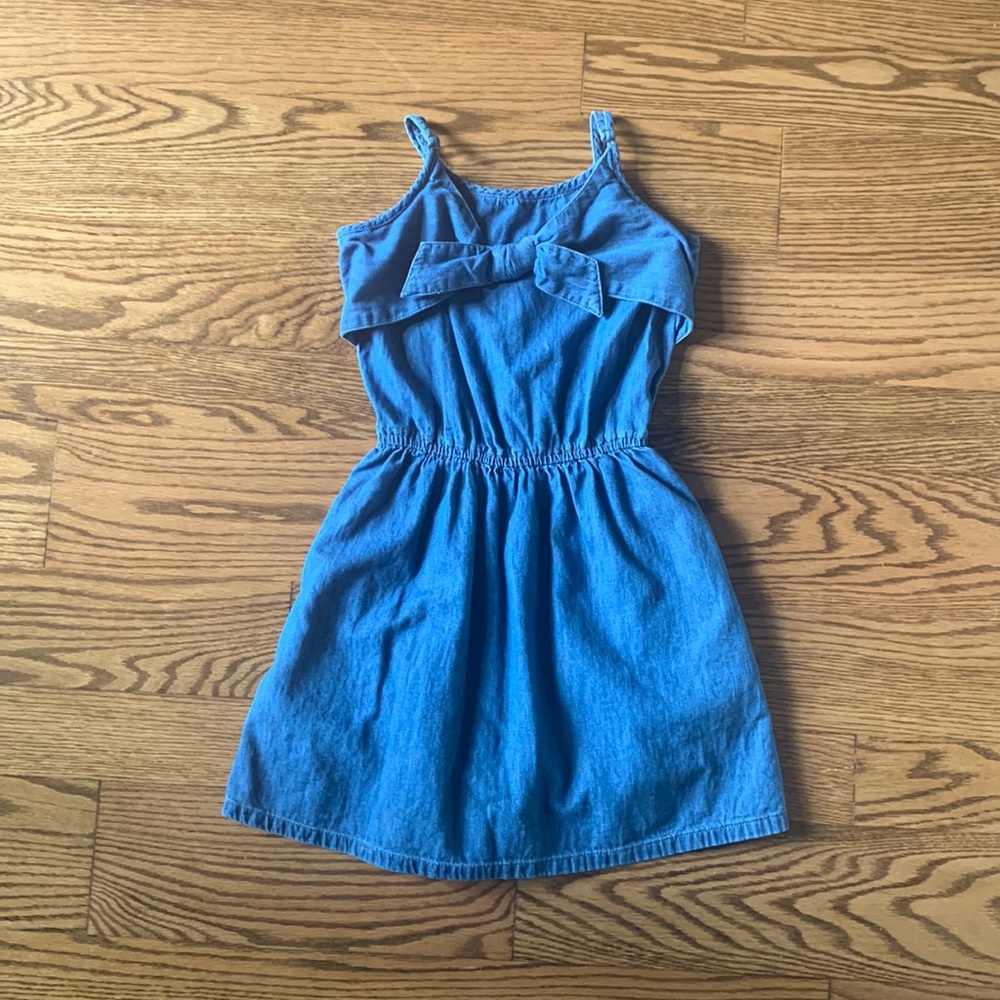 Abercrombie kids girls dress, size 9/10. Perfect condition, denim.